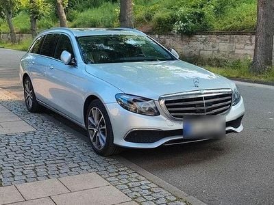 Mercedes E220