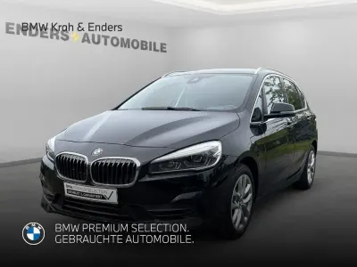 Gebraucht BMW 225 Active Tourer Advantage 136 PS (100 kW) 2019 Schwarz Van / Kleinbus