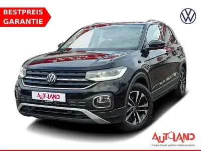 Gebraucht VW T-Cross United 150 PS (110 kW) 2021 Deep black perleffekt SUV