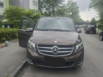 Mercedes V250