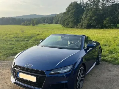 Gebraucht Audi TT Roadster S-Line 230 PS (169 kW) 2016 Blau Cabrio