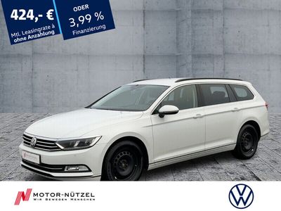 Oryxwhite perlmutteffekt Gebraucht 2019 VW Passat Comfortline Kombi | 21.650 € (Fairer Preis)