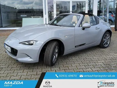 Nowe Mazda MX5 Kazari 132 KM (97 kW) 2025 Beżowy Kabriolet
