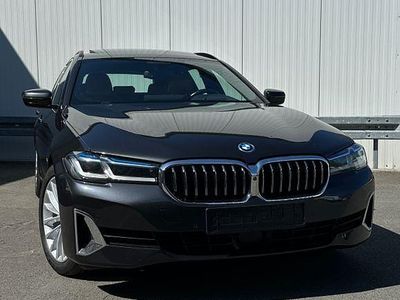 Second-hand BMW 530e Luxury Line 184 CP (135 kW) 2021 Gri Break