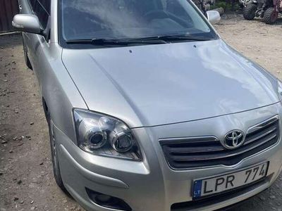 gebraucht Toyota Avensis 2.2 D-CAT Combi Executive