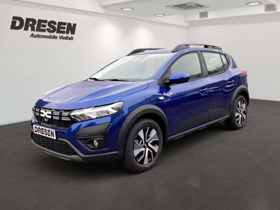 Blau Neu 2025 Dacia Sandero Expression Kleinwagen | 18.539 €