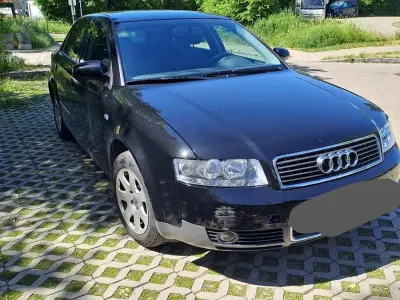 Gebraucht Audi A4 131 PS (96 kW) 2001 Schwarz Limousine