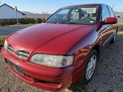 Gebraucht Nissan Primera 99 PS (72 kW) 1998 Rot Limousine
