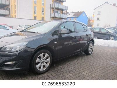 Gebraucht Opel Astra Style 140 PS (102 kW) 2015 Schwarz Limousine