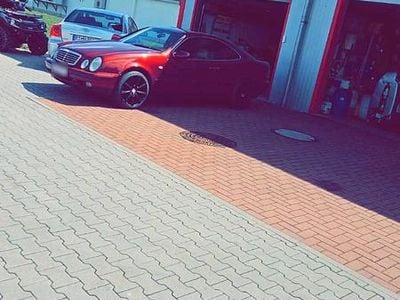 Second-hand Mercedes CLK230 260 CP (191 kW) 1999 Roșu Coupe