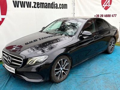 Schwarz Gebraucht 2016 Mercedes E220 Limousine | 14.990 € (Etwas zu teuer)