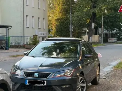 Gebraucht Seat Leon 131 PS (96 kW) 2019 Andere farben Limousine