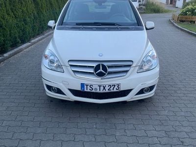 Mercedes B150