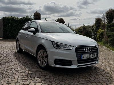 Gebraucht Audi A1 Sportback Design 95 PS (69 kW) 2015 Weiß Kleinwagen