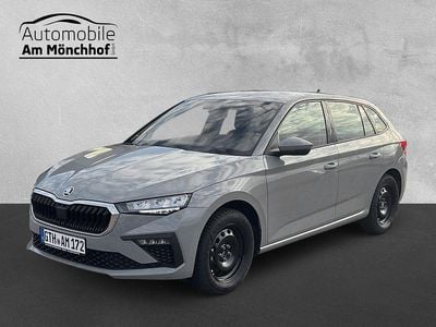 Grau Gebraucht 2025 Skoda Scala Essence Kleinwagen | 22.300 € (Fairer Preis)