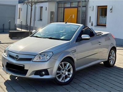 Gebraucht Opel Tigra Sport 125 PS (91 kW) 2005 Silber Cabrio