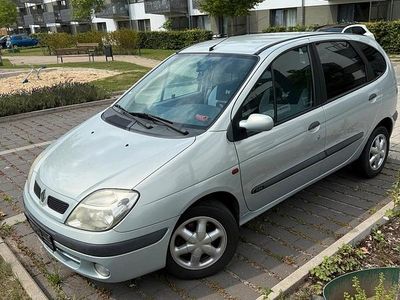 Renault Scénic
