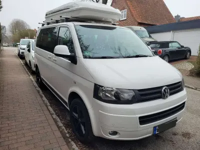 Używany VW Caravelle 140 KM (102 kW) 2012 Biały Van