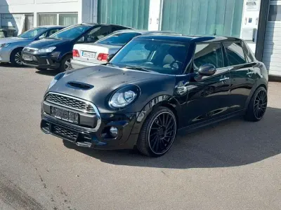 Używany Mini ONE 102 KM (75 kW) 2015 Czarny Hatchback