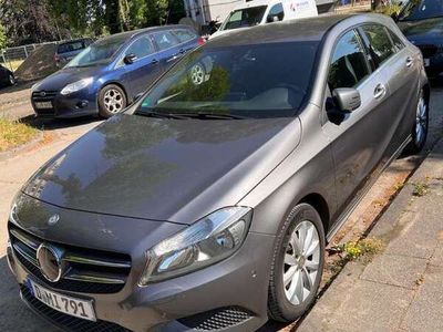 gebraucht Mercedes A180 A 180BlueEfficiency (176.042)