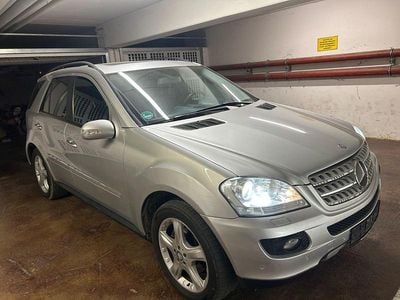 Gebraucht Mercedes ML320 224 PS (164 kW) 2008 Grau SUV