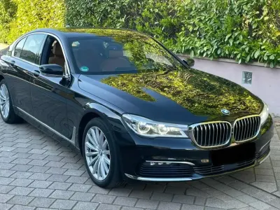 Gebraucht BMW 730 265 PS (194 kW) 2016 Schwarz Limousine