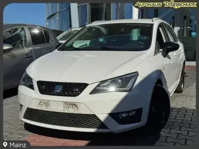 Używany Seat Leon ST 105 KM (77 kW) 2015 Biały Kombi