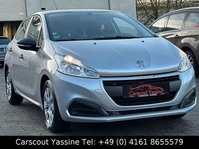 Gebraucht Peugeot 208 Access 68 PS (50 kW) 2016 Grau Kleinwagen
