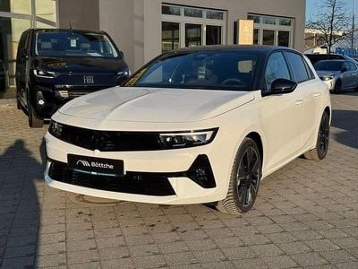 Lack weiss banquise/typ aussenverkleidung spiegel flach standard Neu 2026 Opel Astra Limousine | 32.590 € (Etwas zu teuer)