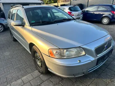 Gebraucht Volvo V70 185 PS (136 kW) 2008 Silber Kombi