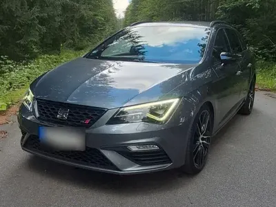 Gebraucht Seat Leon ST 4Drive 300 PS (220 kW) 2017 Grau Kombi