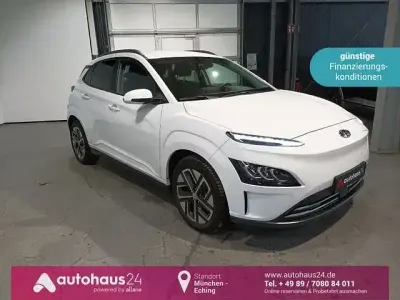 Gebraucht Hyundai Kona Trend 150 kW (204 PS) 2023 Weiß SUV