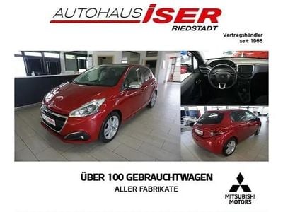 Gebraucht Peugeot 208 Style 82 PS (60 kW) 2018 Rot (rubi/metallic) Kleinwagen