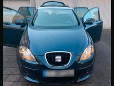 Second-hand Seat Altea XL 125 CP (91 kW) 2009 Albastru Monovolum