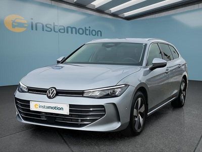 Gebraucht VW Passat 150 PS (110 kW) 2025 Silber Kombi