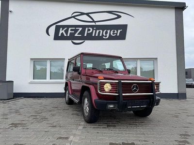Rot Gebraucht 1993 Mercedes G300 SUV | 28.999 €