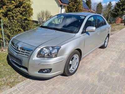 Gebraucht Toyota Avensis Sol 129 PS (94 kW) 2007 Silber Limousine