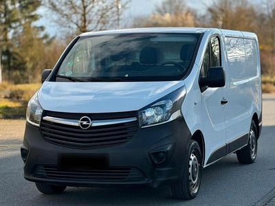 Second-hand Opel Vivaro 125 CP (91 kW) 2018 Alb Monovolum