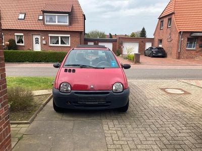 Gebraucht Renault Twingo 58 PS (42 kW) 2004 Rot Kleinwagen