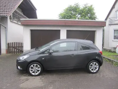 Gebraucht Opel Corsa Color Edition 101 PS (74 kW) 2015 Schwarz Kleinwagen