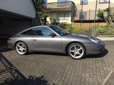 Porsche 996