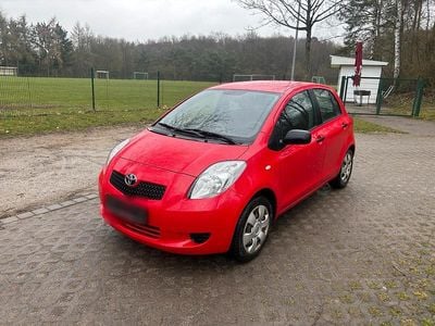 Gebraucht Toyota Yaris 87 PS (63 kW) 2008 Rot Kleinwagen