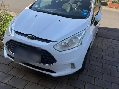 Gebraucht Ford B-MAX Trend 101 PS (74 kW) 2012 Weiß Van / Kleinbus
