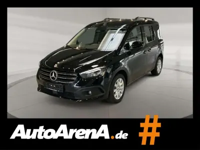 Gebraucht Mercedes T180 116 PS (85 kW) 2025 Schwarz Van / Kleinbus