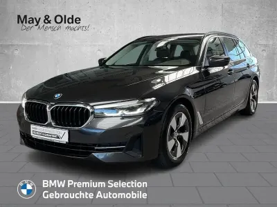 Gebraucht BMW 520 190 PS (139 kW) 2022 Grau Kombi