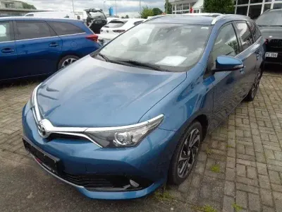 Gebraucht Toyota Auris Touring Sports Design 116 PS (85 kW) 2016 Blau Kombi