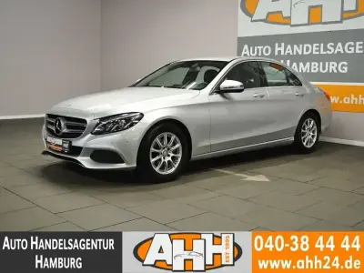 Gebraucht Mercedes C200 Avantgarde 136 PS (100 kW) 2015 Silber Limousine