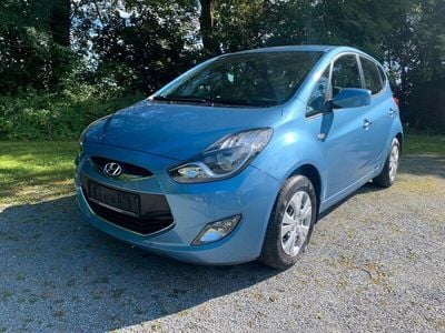 Gebraucht Hyundai ix20 Style 125 PS (91 kW) 2014 Blau Kleinwagen