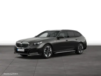 Gebraucht BMW 540 M Sport 286 PS (210 kW) 2025 Grau Kombi