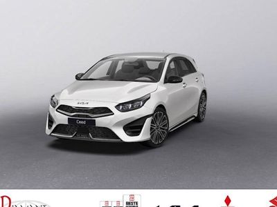 Neu Kia Ceed GT-Line 150 PS (110 kW) 2025 Weiß Kleinwagen
